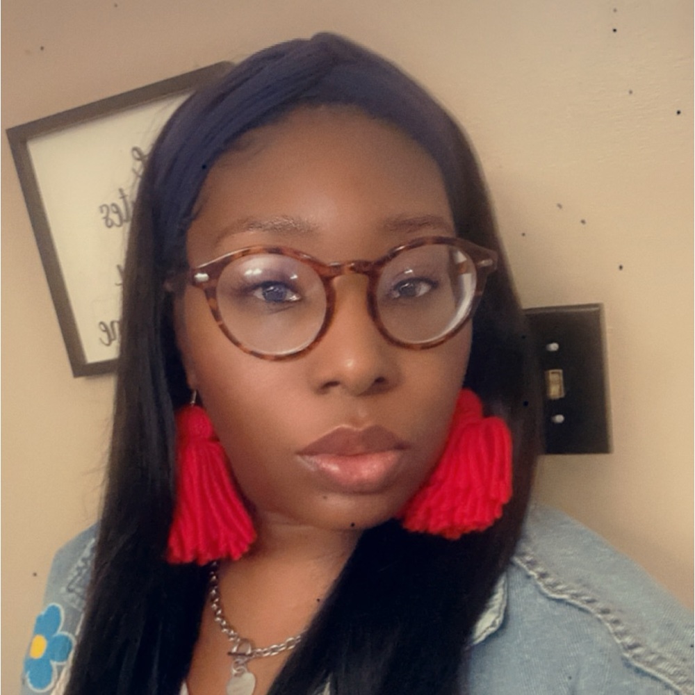 Meet your Posher, Destiny